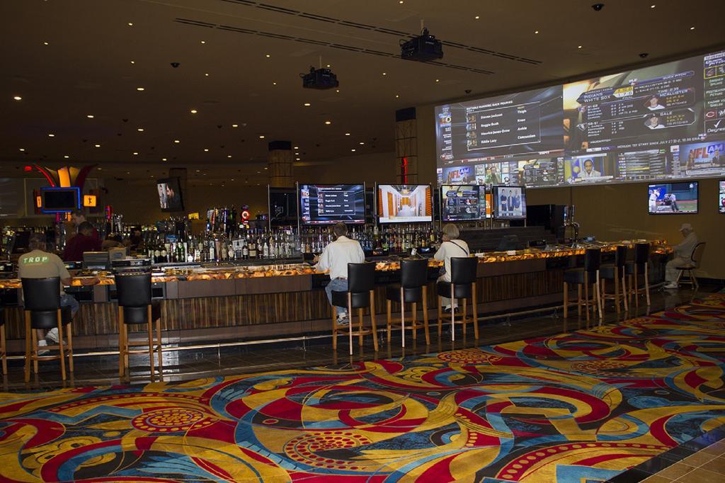 Hotel Hollywood Casino St. Louis Maryland Heights Exterior foto